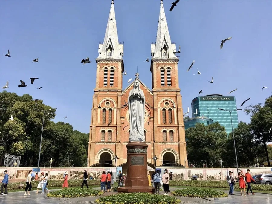 Katedral Notre-Dame Saigon