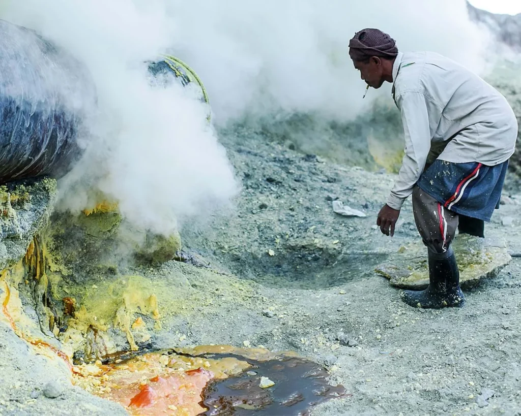 Kawah-Ijen